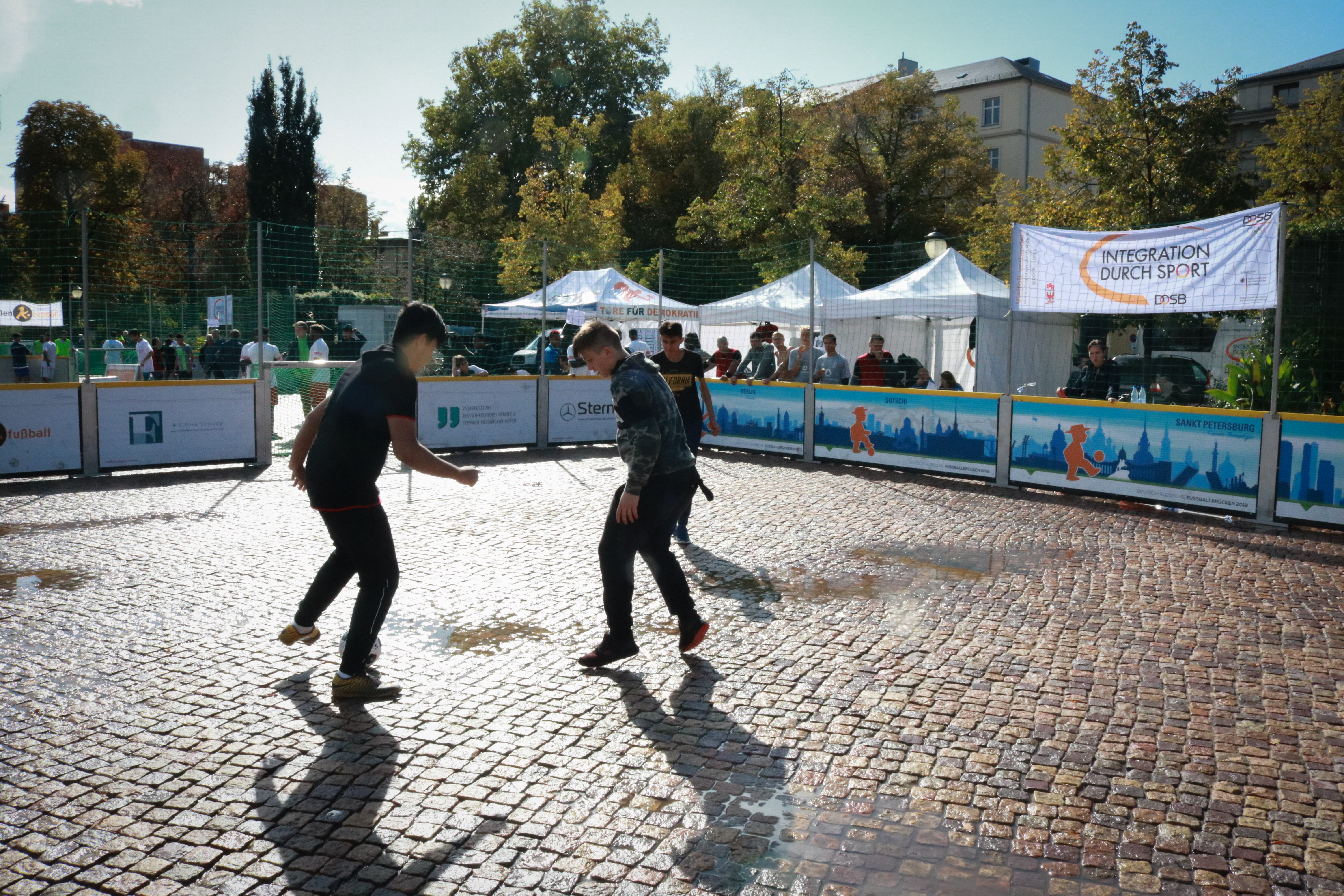 Uniteted Street Soccer for Peace – Trinationales Fußballturnier